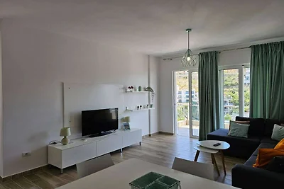 Elegante appartamento con vista panoramica