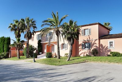 Bel appartement avec climatisation, près de l...