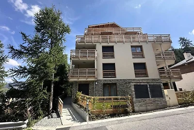 Appartamento a Vars con spa e piste vicine