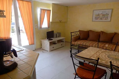 Ferienwohnung in Agay mit Schwimmbecken