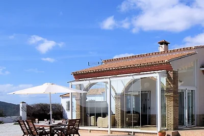Geräumige Villa in Arenas mit Meerblick