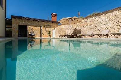 Villa Miromar – Komfortable Ferienresidenz