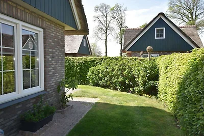 Villa in der Nähe von Wald, Strand und Meer