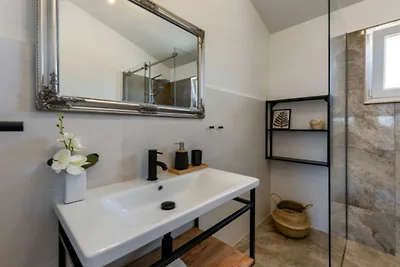 Rustic Villa Perosa With Heated Pool