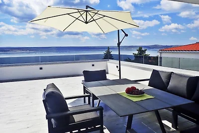 Ferienhaus SOLE in Maslenica mit Pool