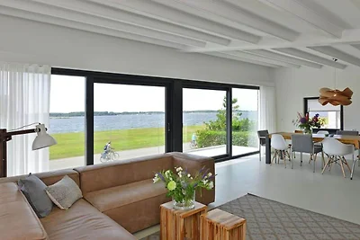 Villa indipendente con vista sul lago di...