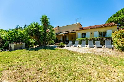 Ferienhaus in der Nähe des Strandes von...