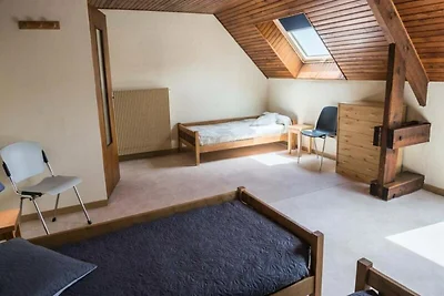 Cottage in Bacon met Wandelpaden dichtbij