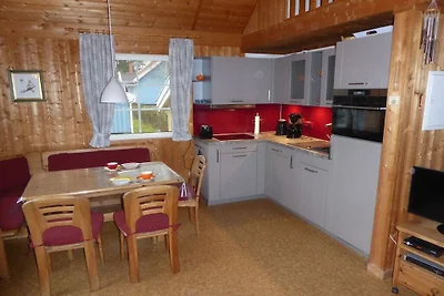 Ferienhaus in Userin mit Schwimmbecken