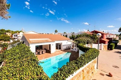 Ferienhaus in Cala'n Bosch mit Pool