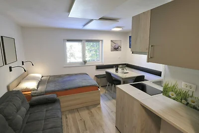 Cozy and Chic Apartment in Kranjska Gora - St...