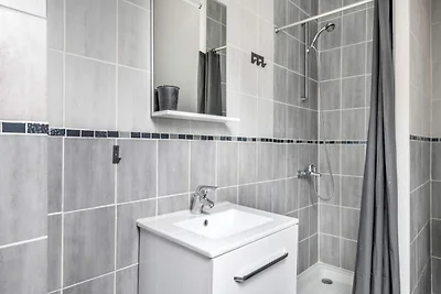 Haus in der Nähe des Strandes von Pont-Mahé m...