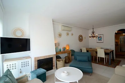 Wohnung mit drei Zimmern und Terrasse