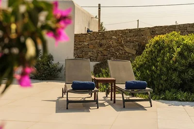 Villa Ano Mera mit privatem Pool