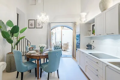 Appartement in Lucca met tuin en zwembad