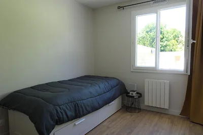 Komfortabler Bungalow, Rosa Granitküste
