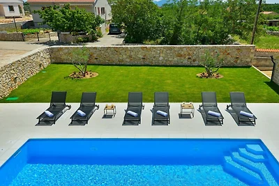 Villa in Vinjerac mit Schwimmbecken