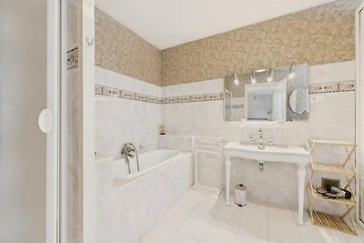 Appartement in Montignac aan de rivier Vézère