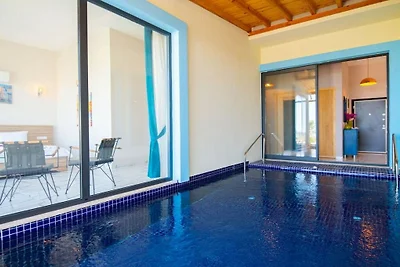 Villa a Kalkan con piscina