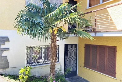 Apartment in Pine on the Shore of Lake...