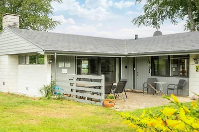 6 Personen Ferienhaus in Glesborg-By Traum