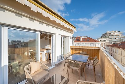 Schöne Wohnung mit Terrasse - Carre d"Or...