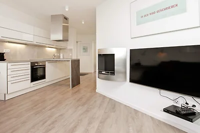 Elegantes Apartment mit Seeblick