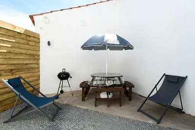 Apartment in Herbaudière am Meer