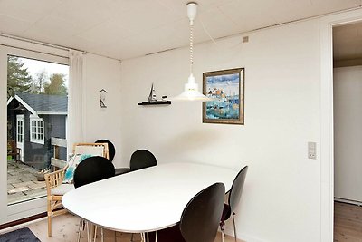 Geräumiges Ferienhaus in Borkop in Strandnähe