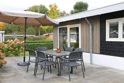 Ferienhaus in Susteren mit Terrasse