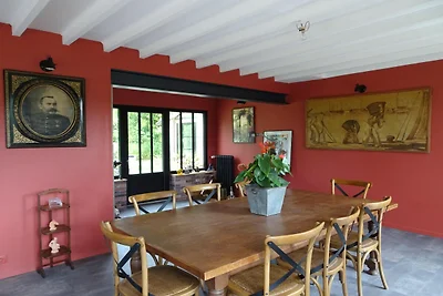 Hochwertig renoviertes Landhaus nahe Küste