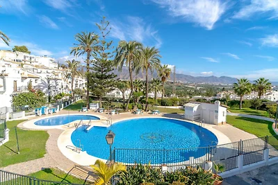 Reihenhaus in Nerja nahe El Playazo Strand