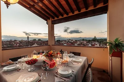 Attraktive Wohnung in Lucca mit Terrasse