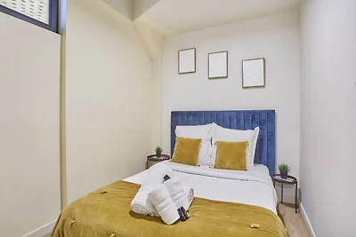 Apartment Exposition Center