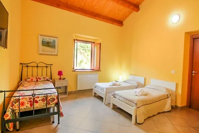 Lebendige Villa in Torre di Ruggiero mit...