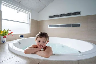 Luxurioses Refugium mit Pool -- By Traum...