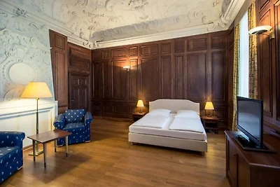 Hotel Schloss Neustadt Glewe door Sunday Juni...