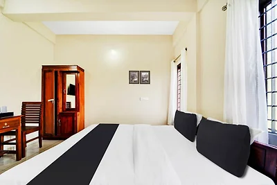 Super Hotel O Ambalamedu