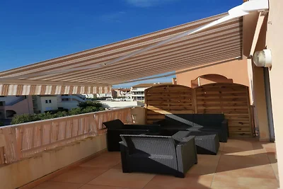Apartment for 6 in Agde