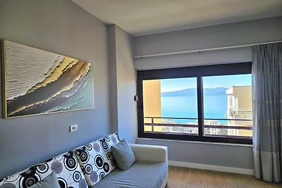 Apartment in Saranda with Stunning Sea Views
