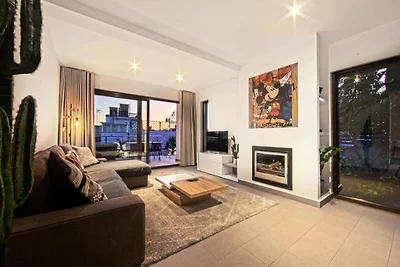 Moderne Villa in der Nähe des Strandes...