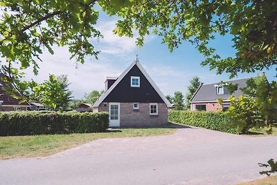 Komfortables Ferienhaus mit Garten