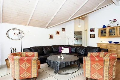 8 Personen Ferienhaus in Allingåbro-By Traum