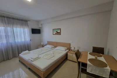 Appartamento vicino alla spiaggia di Plazhi...
