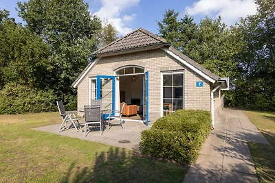 Komfortabler Bungalow mit Kombi-Mikrowelle, i...