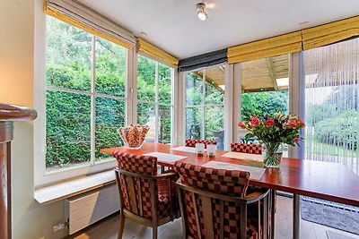 Leuk vakantiehuis in Oldenzaal met een...