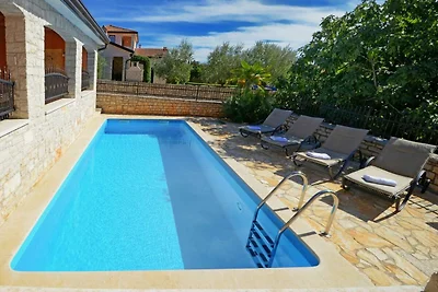 Geweldige villa met balkon