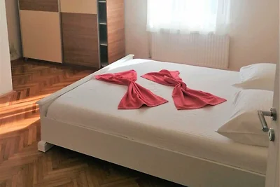 Apartment Ivica - Three Bedroom Apartment wit...