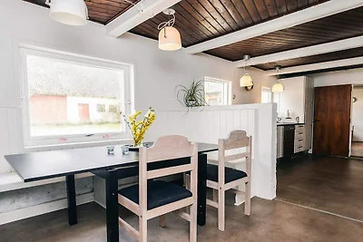 Rustiek huisje met open haard