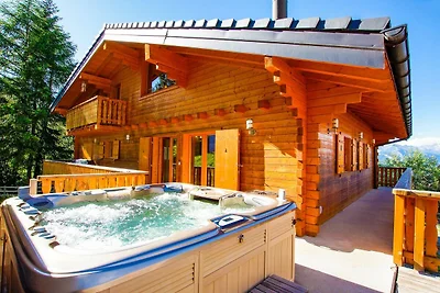 Schönes Ferienhaus mit Sauna in Riddes